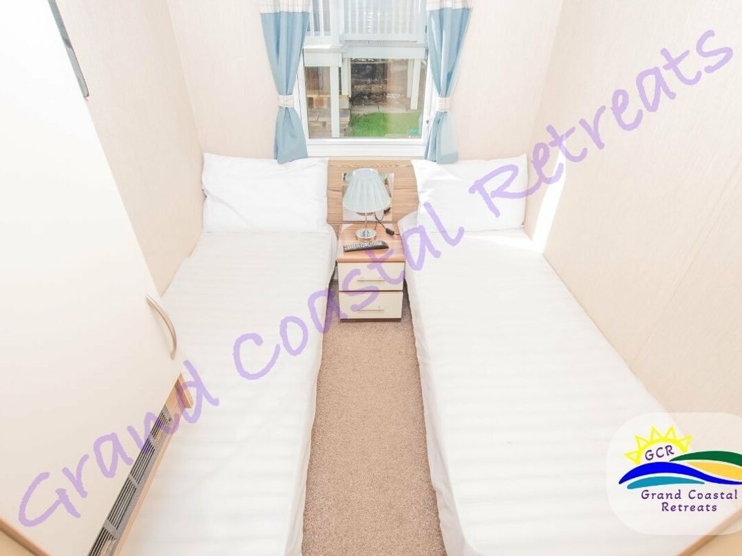 Devon Cliffs Holiday Park - Holiday Accommodation 6400