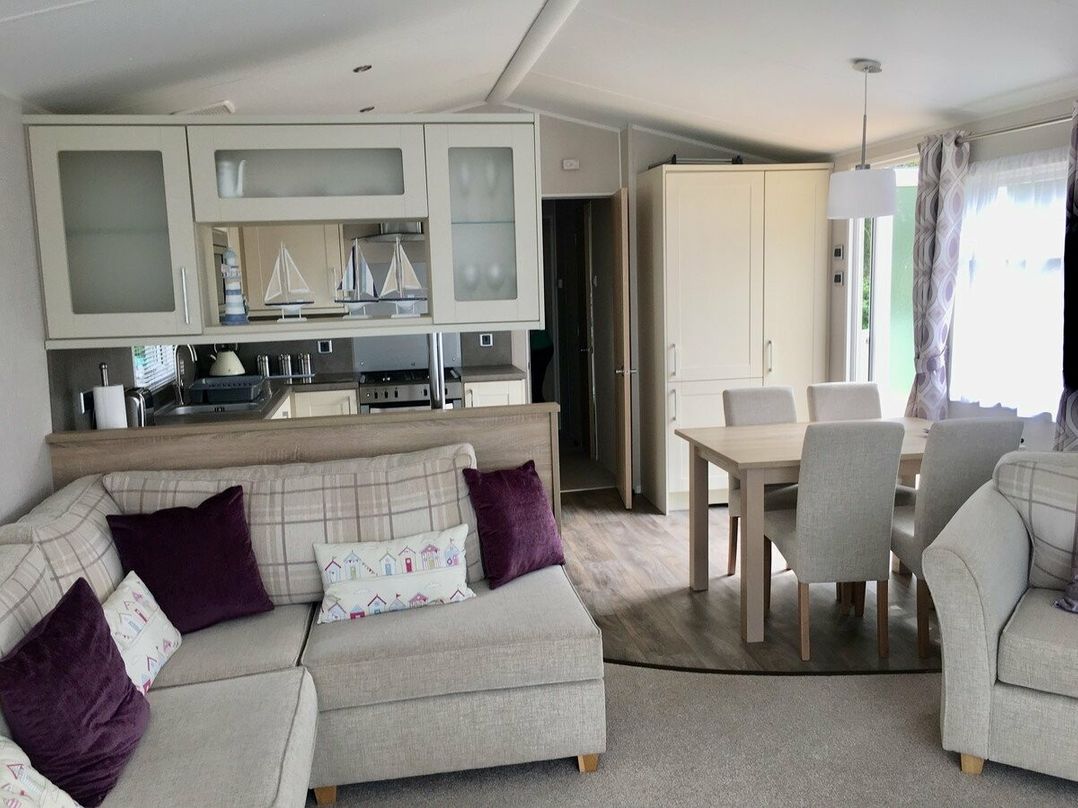 Pinewoods Holiday Park - Holiday Accommodation 6578