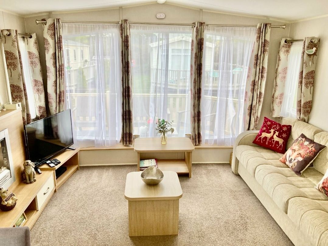 Pinewoods Holiday Park - Holiday Accommodation 6620