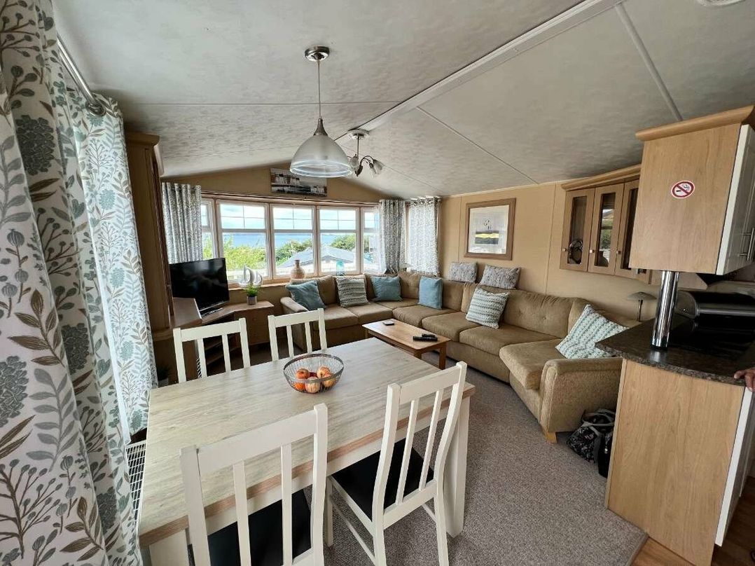 Waterside, Paignton - Holiday Accommodation 663