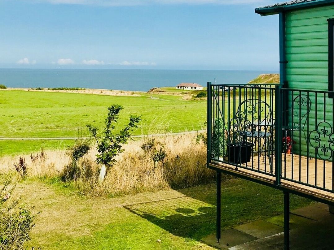 Thornwick Bay Holiday Village - Holiday Accommodation 6787