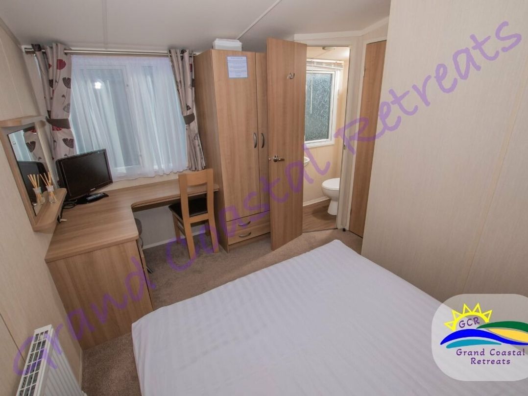 Devon Cliffs Holiday Park - Holiday Accommodation 6955