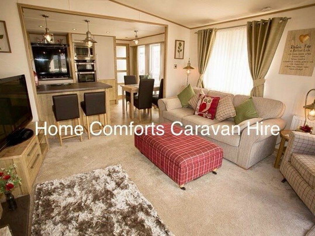 Golden Gate Holiday Centre - Holiday Accommodation 6959