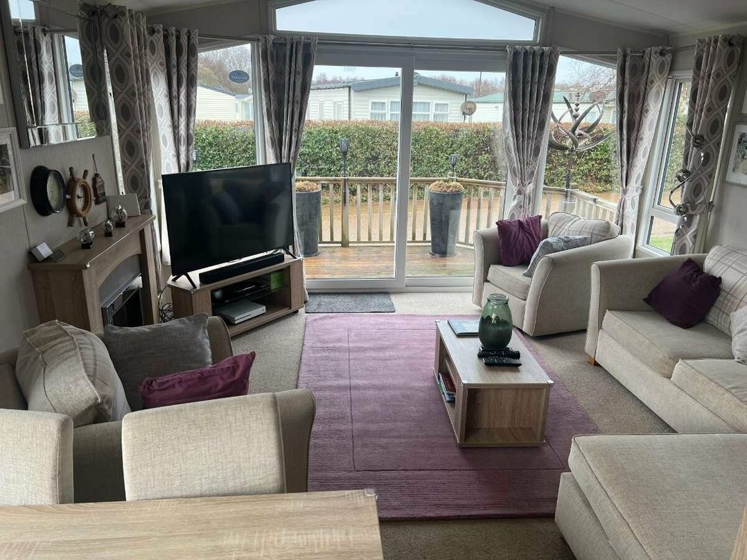 Pinewoods Holiday Park - Holiday Accommodation 6988