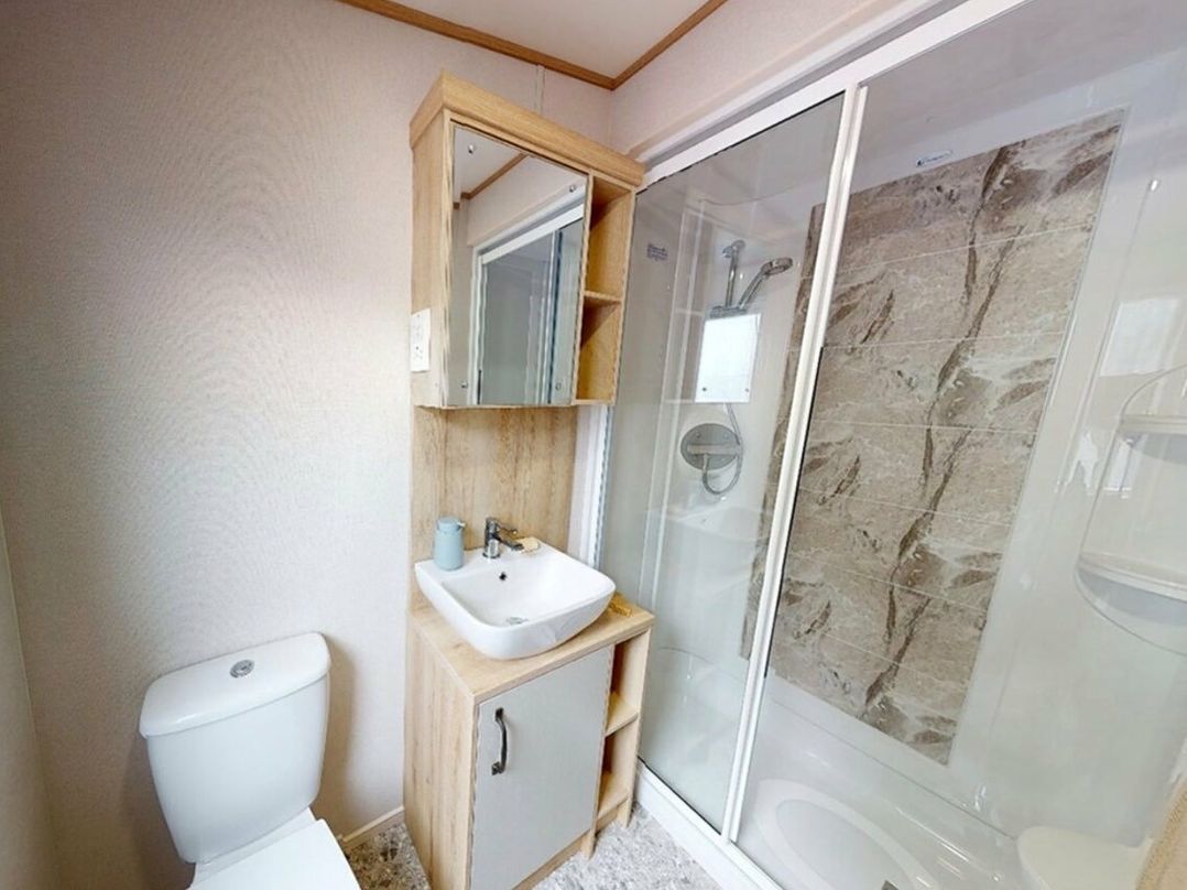 White Acres Holiday Park - Holiday Accommodation 70