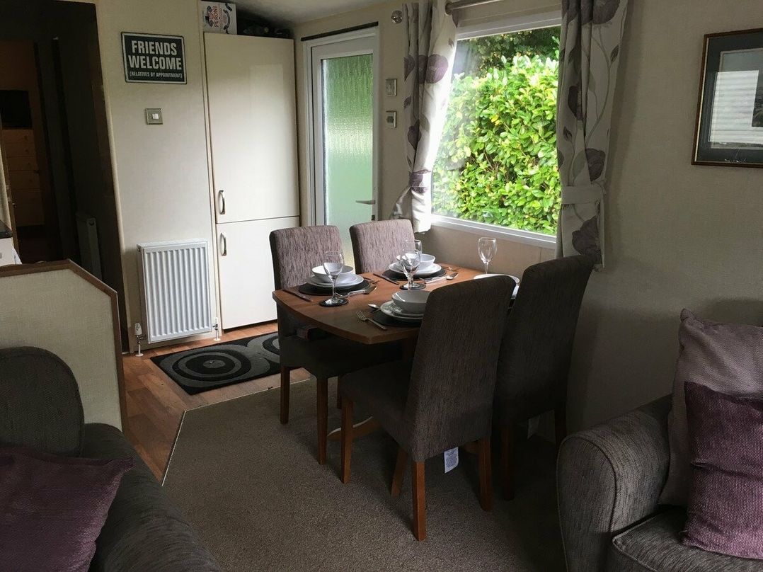 Aberdunant Hall Holiday Park - Holiday Accommodation 7030