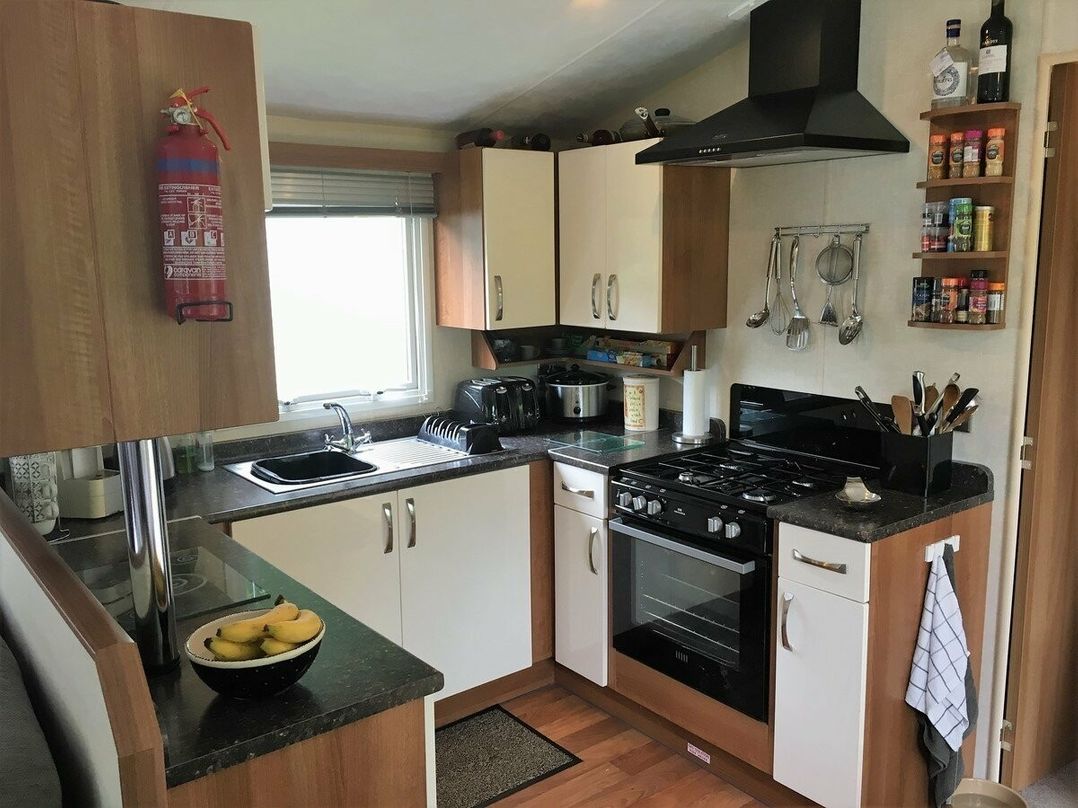 Aberdunant Hall Holiday Park - Holiday Accommodation 7030