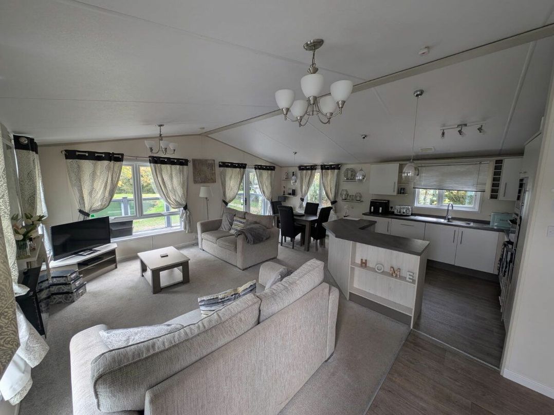 White Acres Holiday Park - Holiday Accommodation 7150