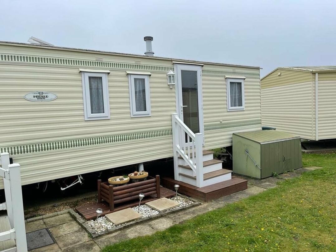 Cherry Tree Holiday Park - Holiday Accommodation 7184