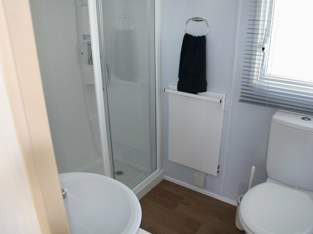 Devon Cliffs Holiday Park - Holiday Accommodation 7324