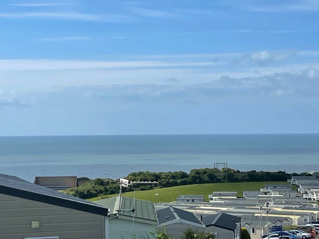 Devon Cliffs Holiday Park - Holiday Accommodation 7324