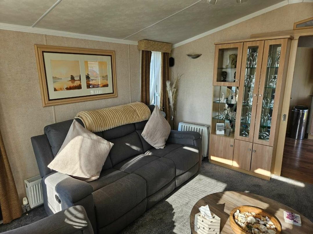 Red Lion Holiday Park - Holiday Accommodation 7608