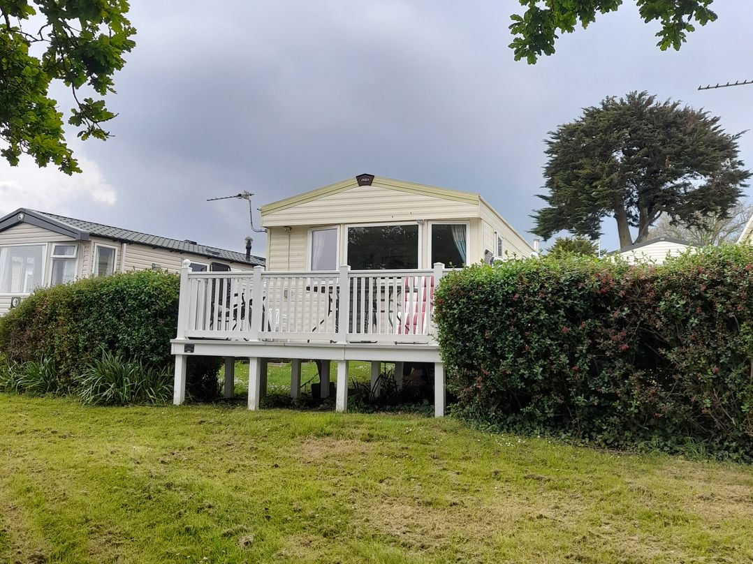 Devon Cliffs Holiday Park - Holiday Accommodation 7643