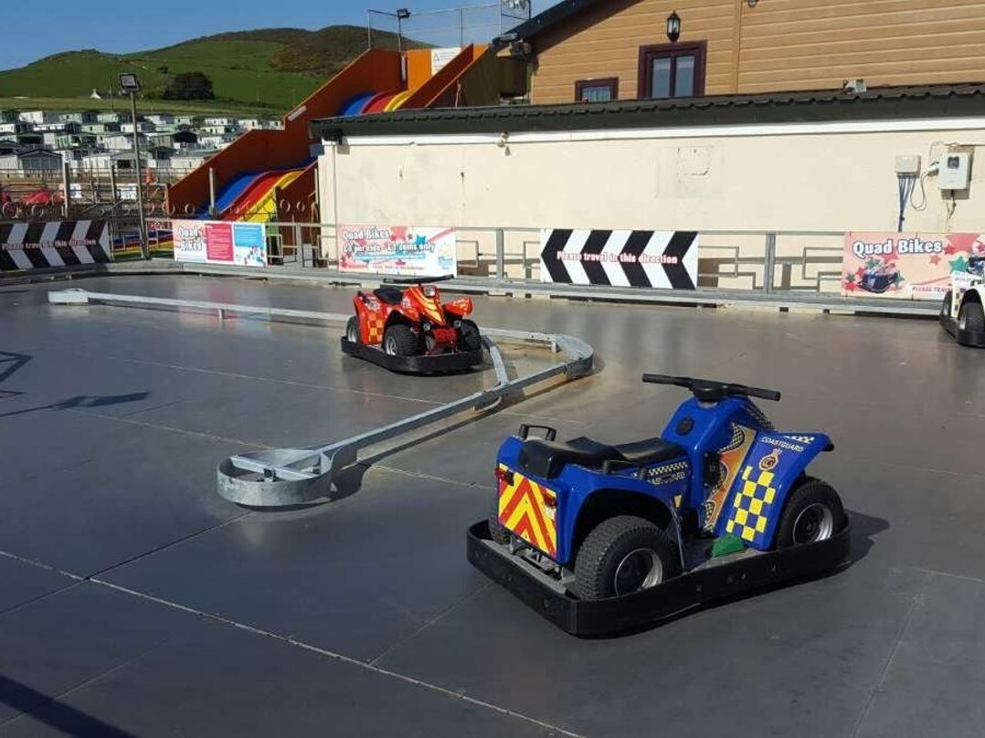 Clarach Bay Holiday Village - Holiday Accommodation 7666