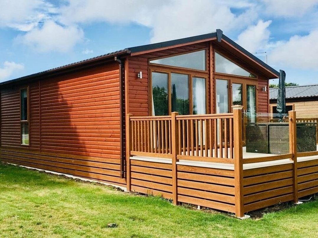 White Acres Holiday Park - Holiday Accommodation 7852