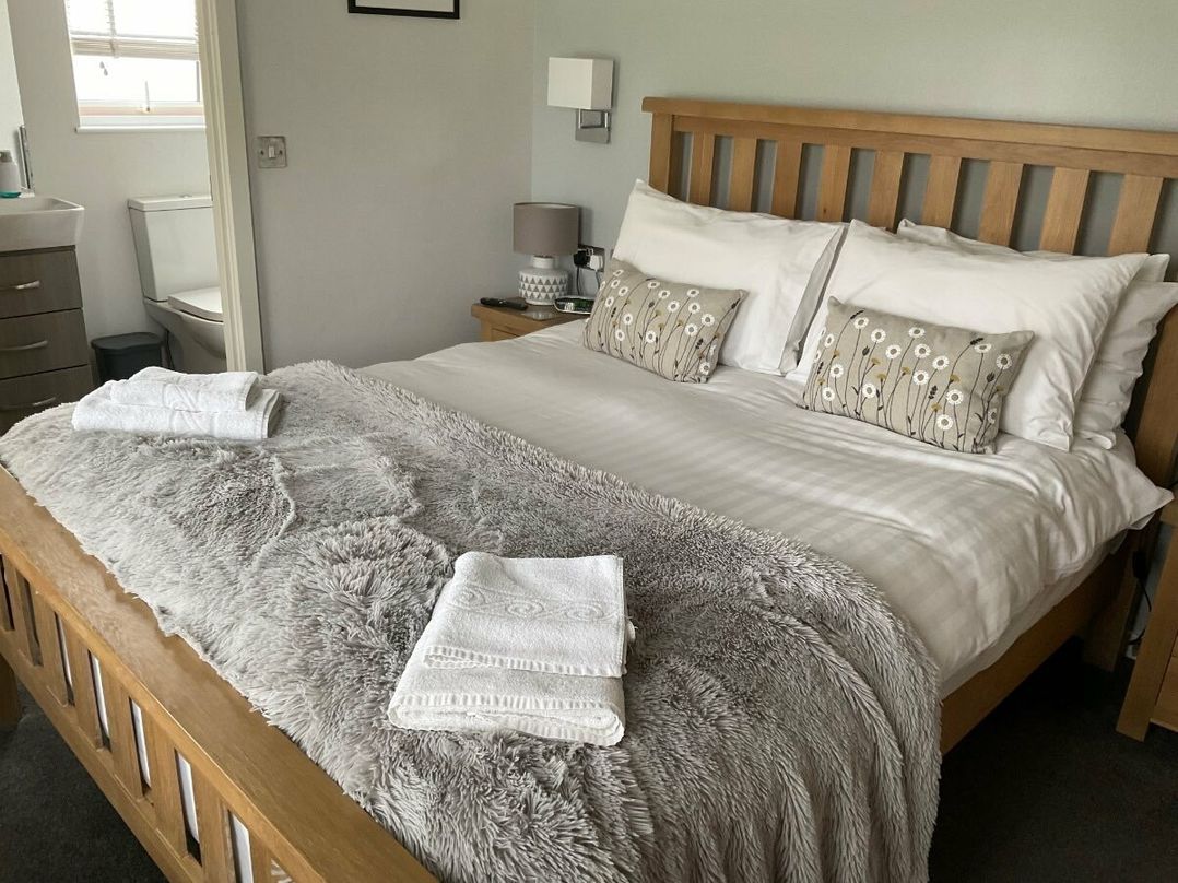 White Acres Holiday Park - Holiday Accommodation 7852