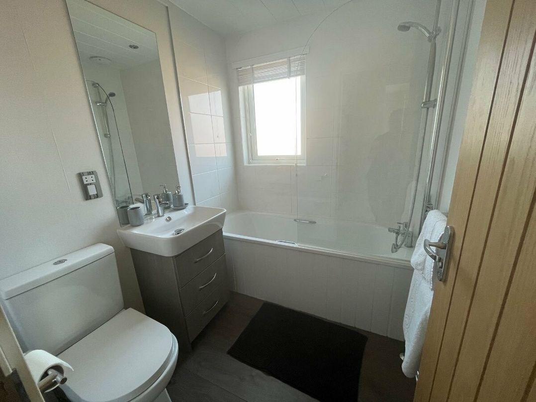 White Acres Holiday Park - Holiday Accommodation 7852