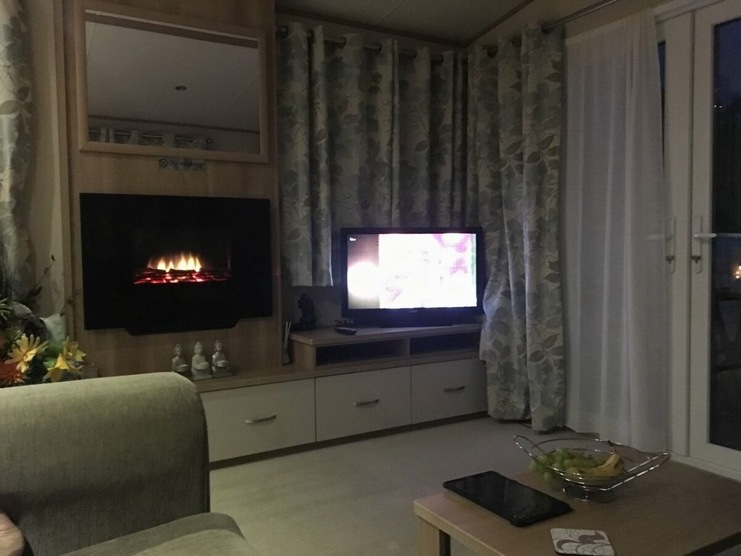 Devon Cliffs Holiday Park - Holiday Accommodation 7924