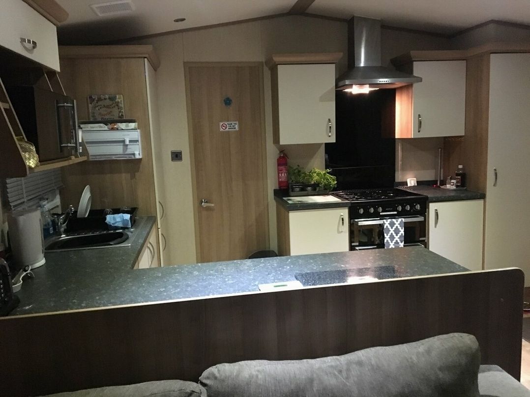 Devon Cliffs Holiday Park - Holiday Accommodation 7924