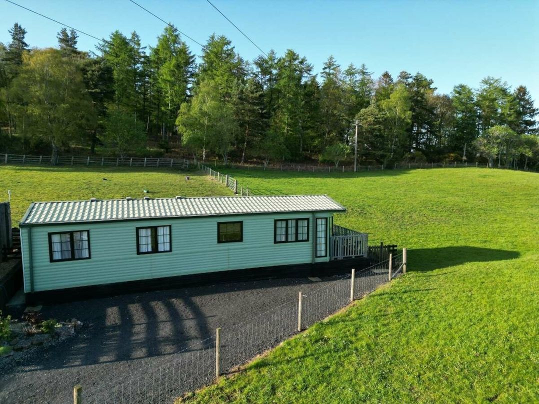 Station House (private land) - Holiday Accommodation 8100