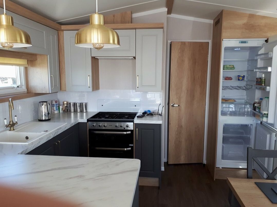 Blue Dolphin Holiday Park - Holiday Accommodation 8128