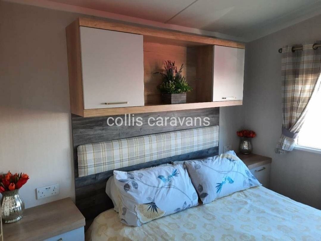 Blue Dolphin Holiday Park - Holiday Accommodation 8128