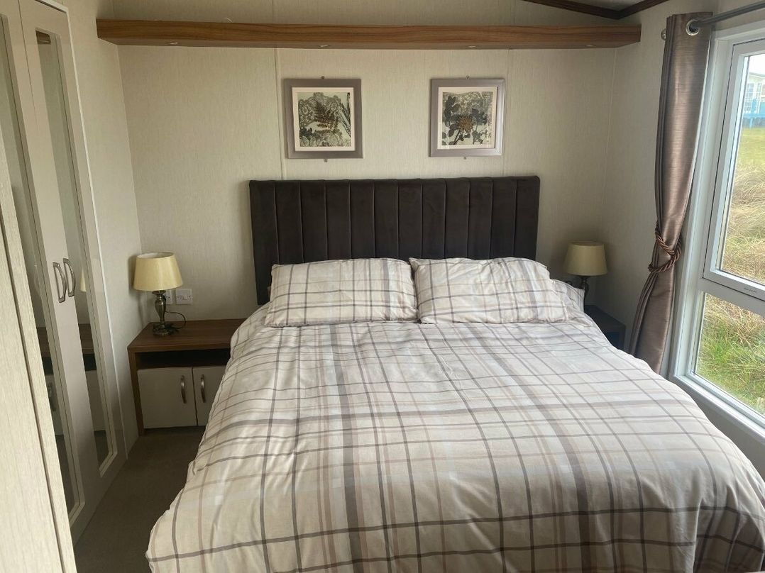 Perran Sands - Holiday Accommodation 8182