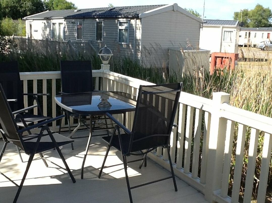 Manor Park Holiday Village - Holiday Accommodation 8252