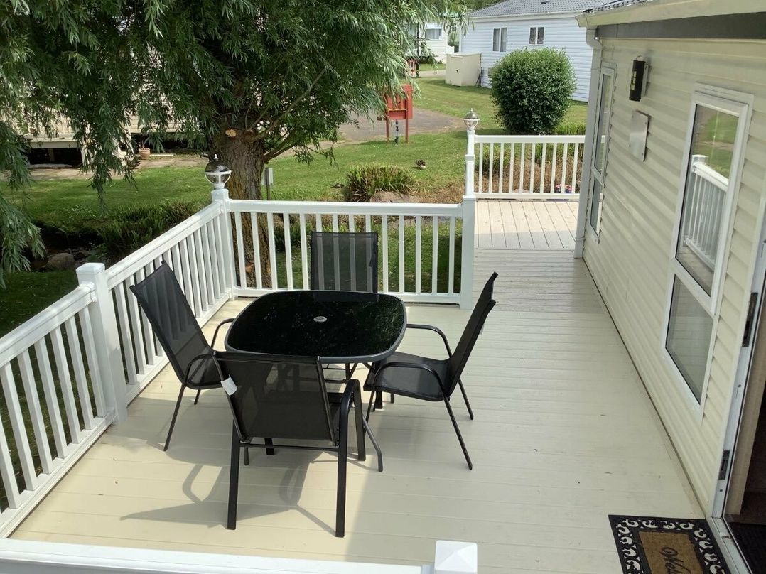 Manor Park Holiday Village - Holiday Accommodation 8252