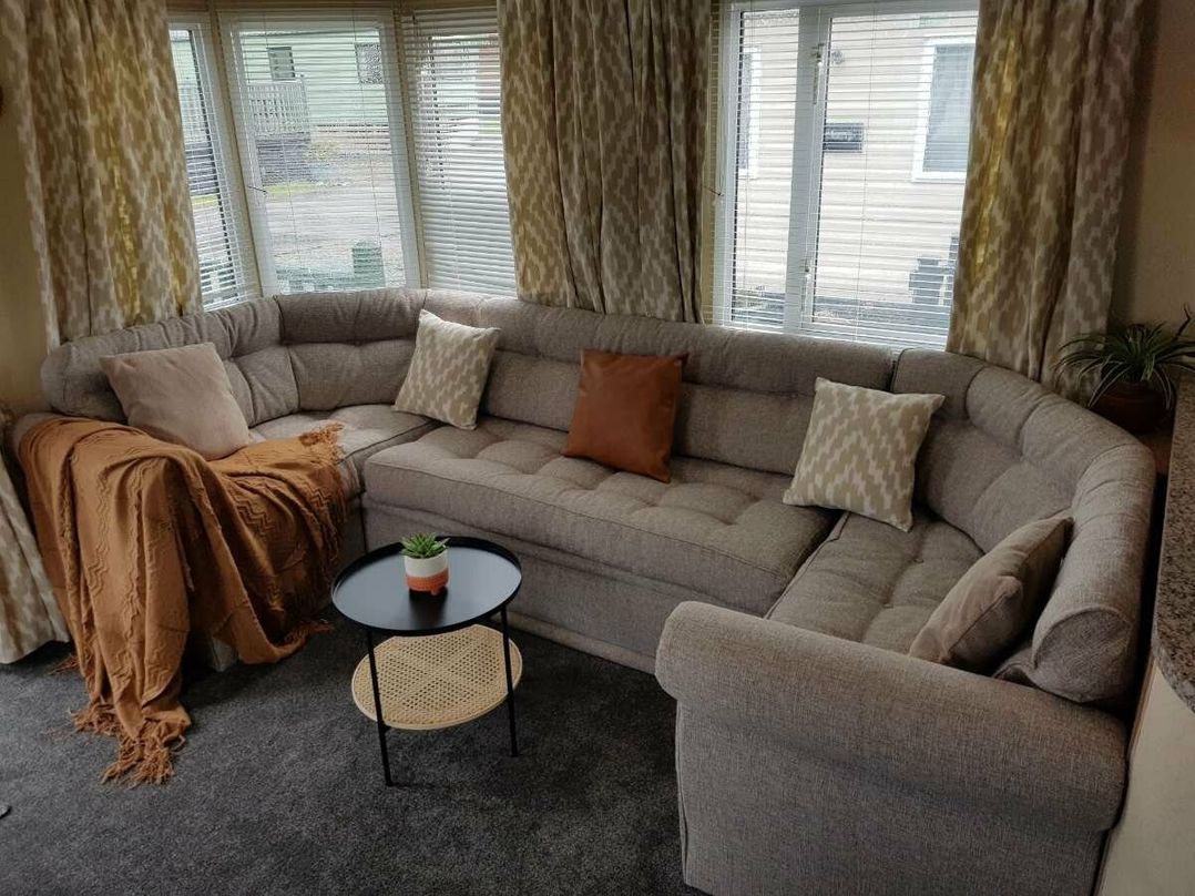 Ocean Edge Leisure Park - Holiday Accommodation 8297