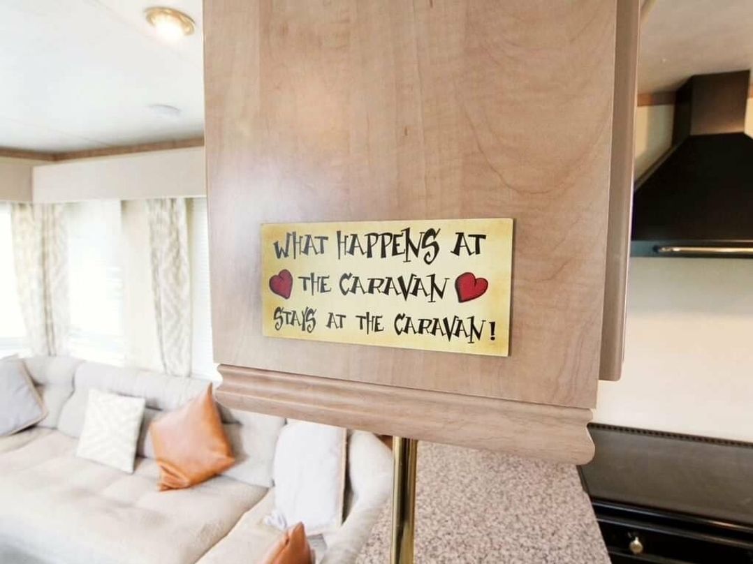 Ocean Edge Leisure Park - Holiday Accommodation 8297