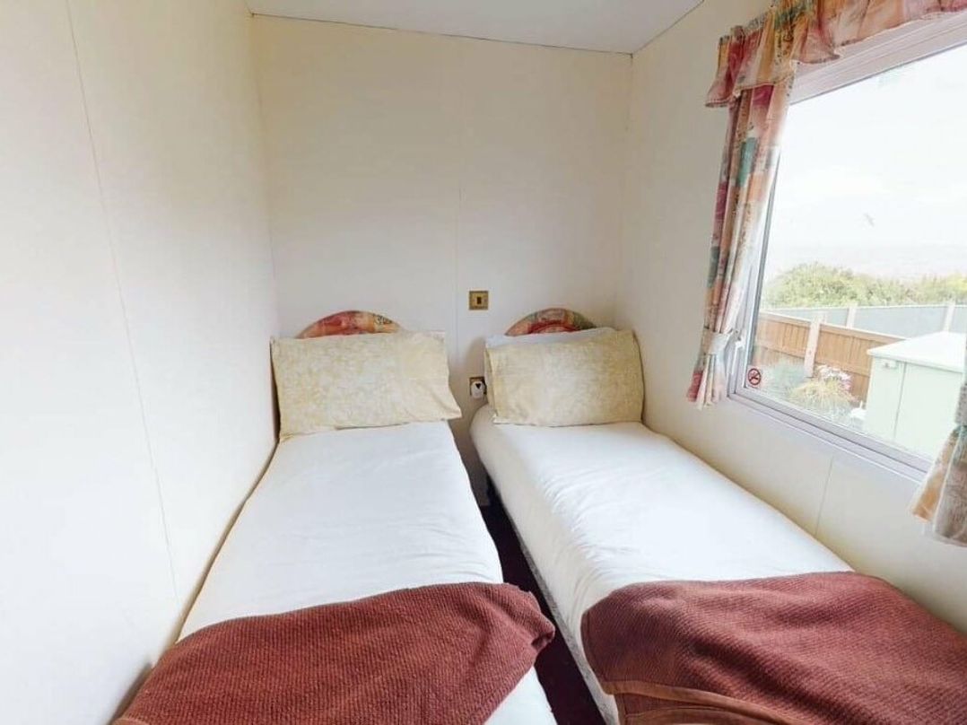 Ocean Edge Leisure Park - Holiday Accommodation 8297