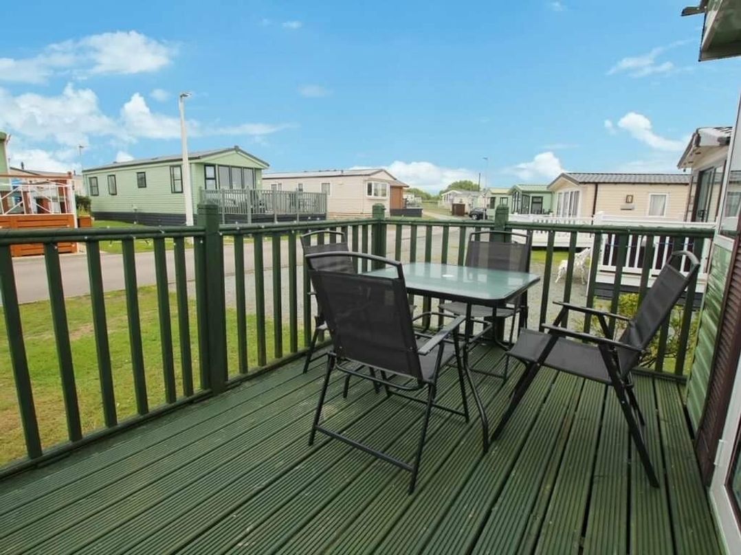 Ocean Edge Leisure Park - Holiday Accommodation 8297