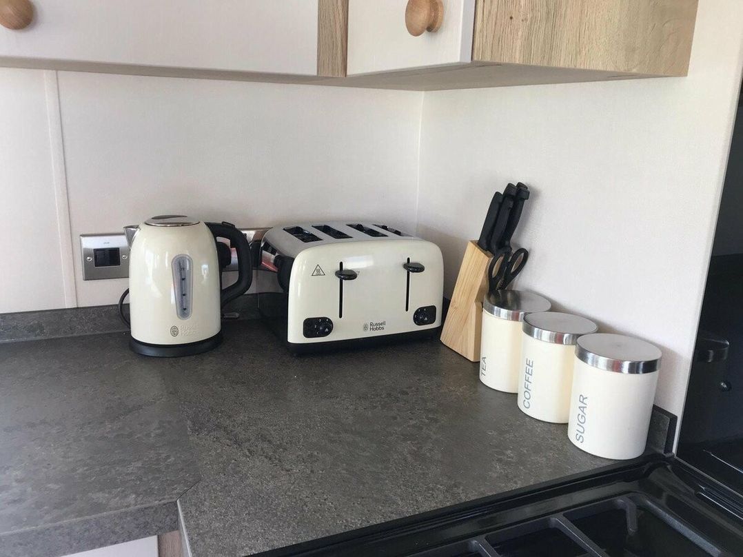 Durdle Door Holiday Park - Holiday Accommodation 8299