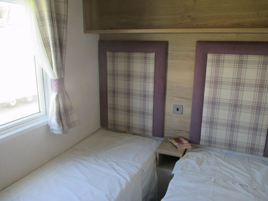 Durdle Door Holiday Park - Accommodation 8299