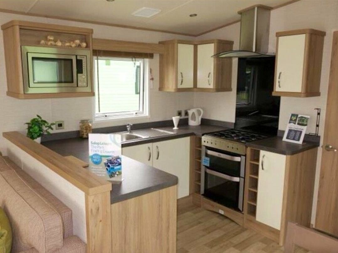 Lyons Sunnysands Holiday Park - Holiday Accommodation 8412