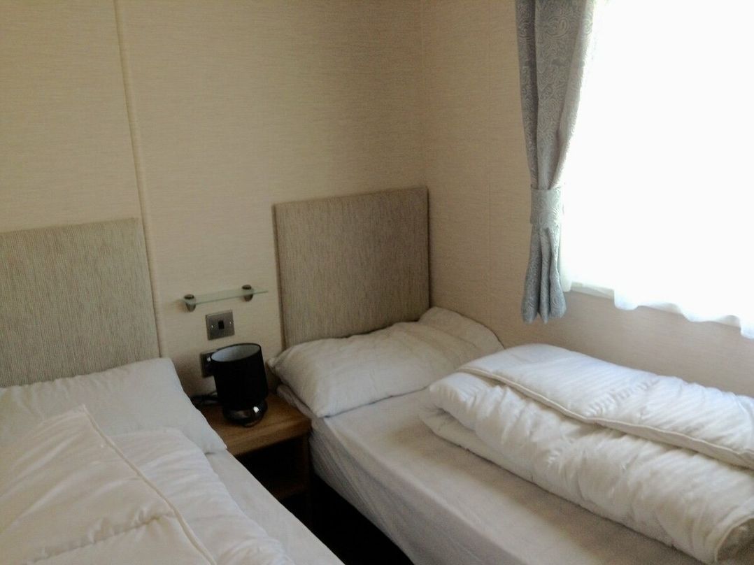 Lyons Sunnysands Holiday Park - Holiday Accommodation 8412