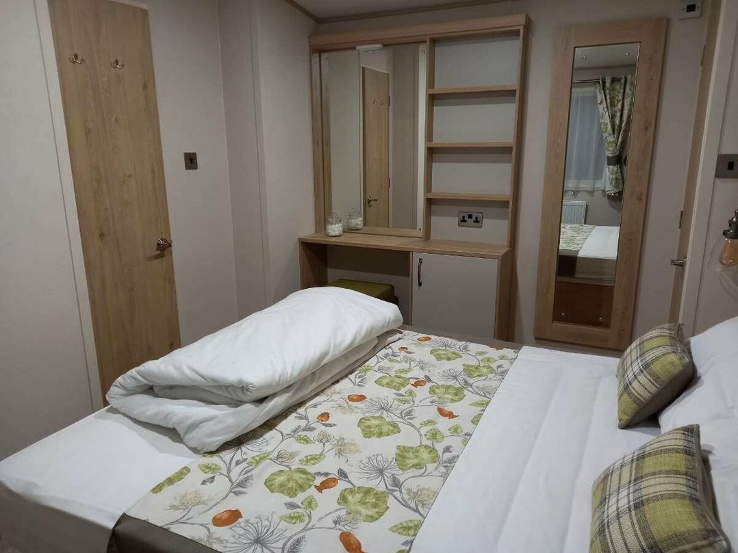 Trecco Bay - Holiday Accommodation 8466