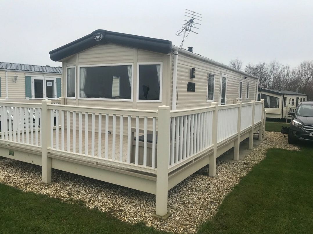 Cleethorpes Beach Holiday Park - Holiday Accommodation 8527