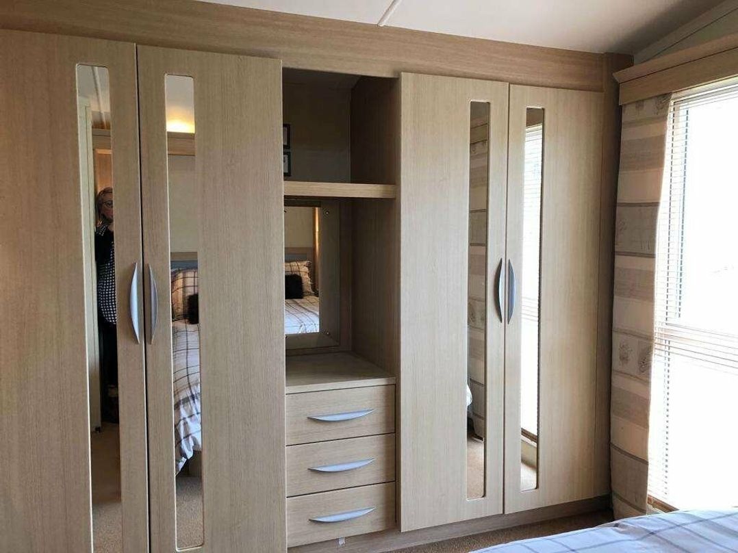 Borwick Lakes - Holiday Accommodation 8595