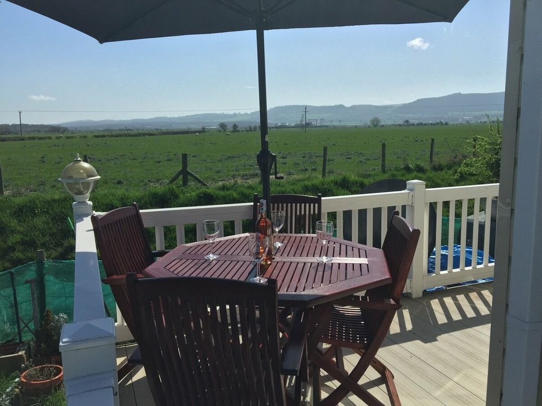 Ty Mawr Holiday Park - Holiday Accommodation 8600