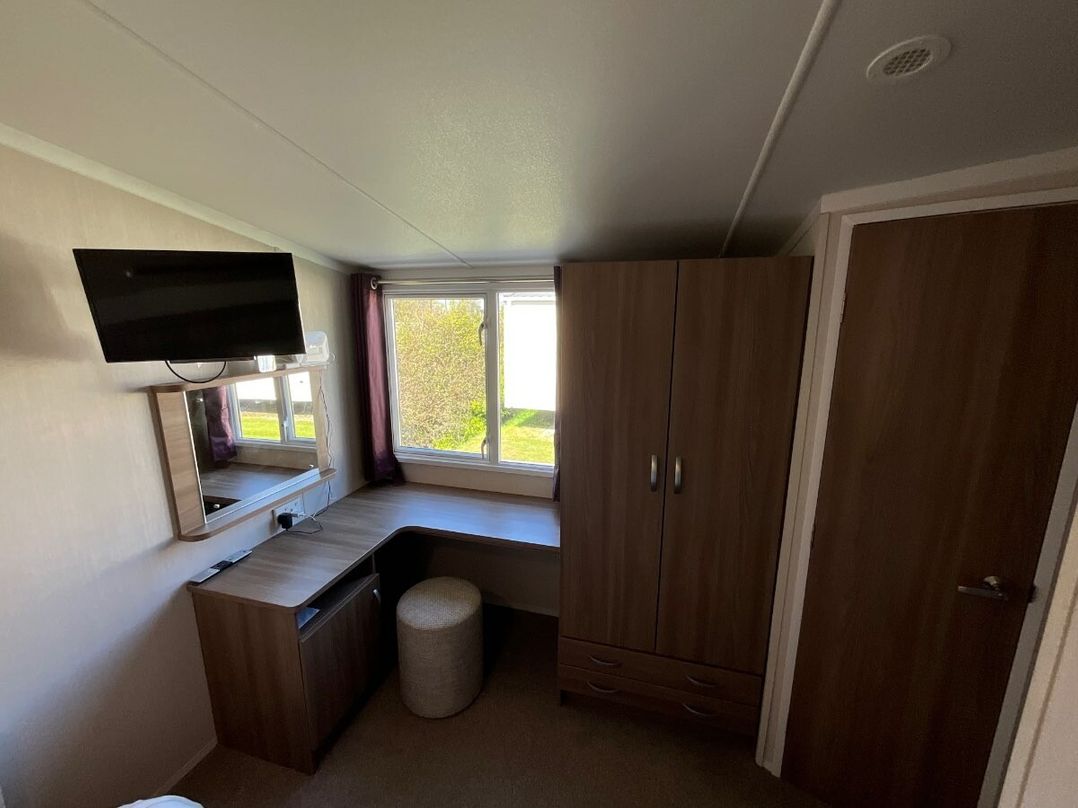 Lakeland Leisure Park - Holiday Accommodation 8661