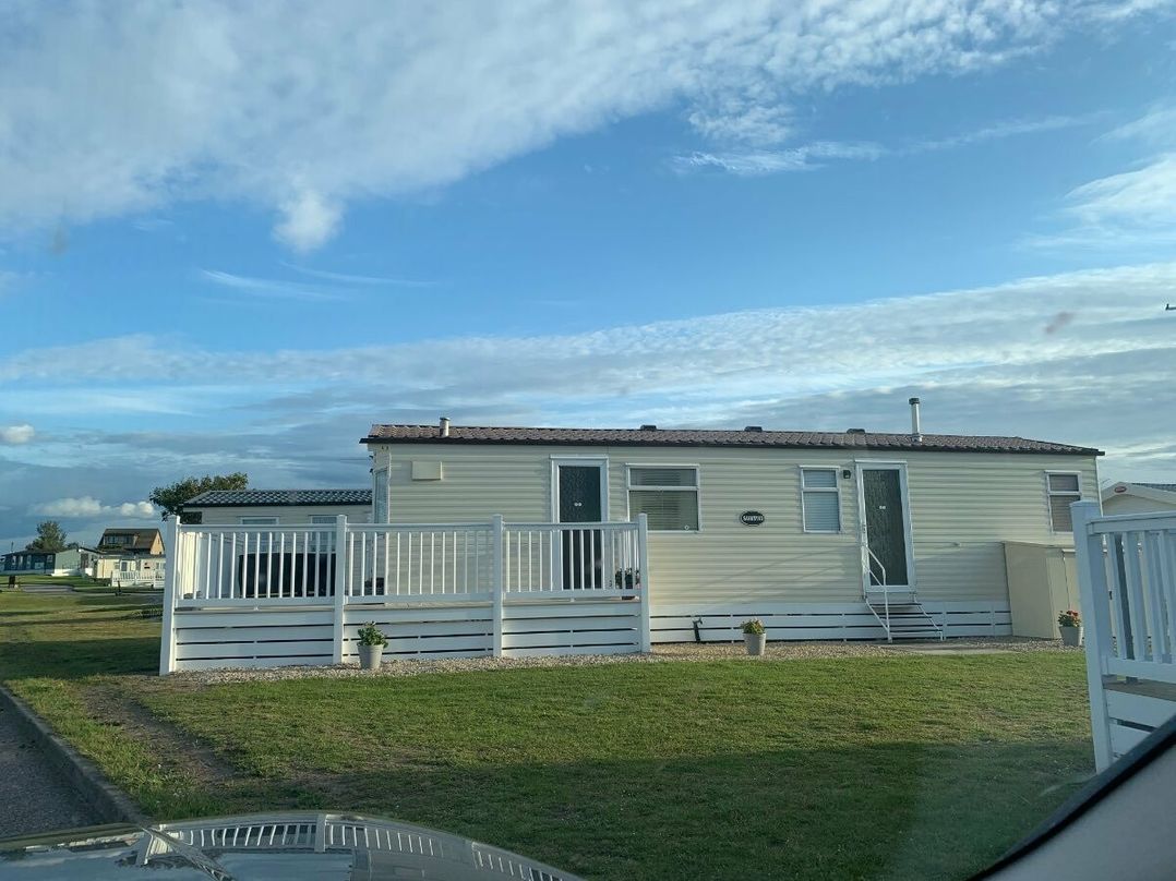 Silver Sands Holiday Park - Holiday Accommodation 8686