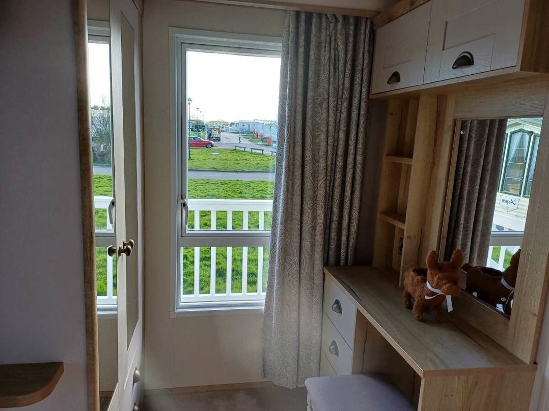 Cayton Bay Caravan Park - Holiday Accommodation 869