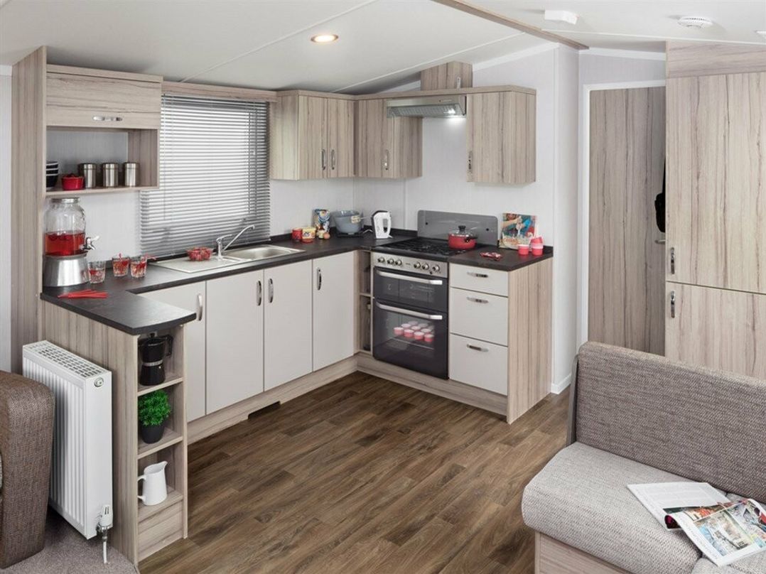 Manorbier Country Park - Holiday Accommodation 8746