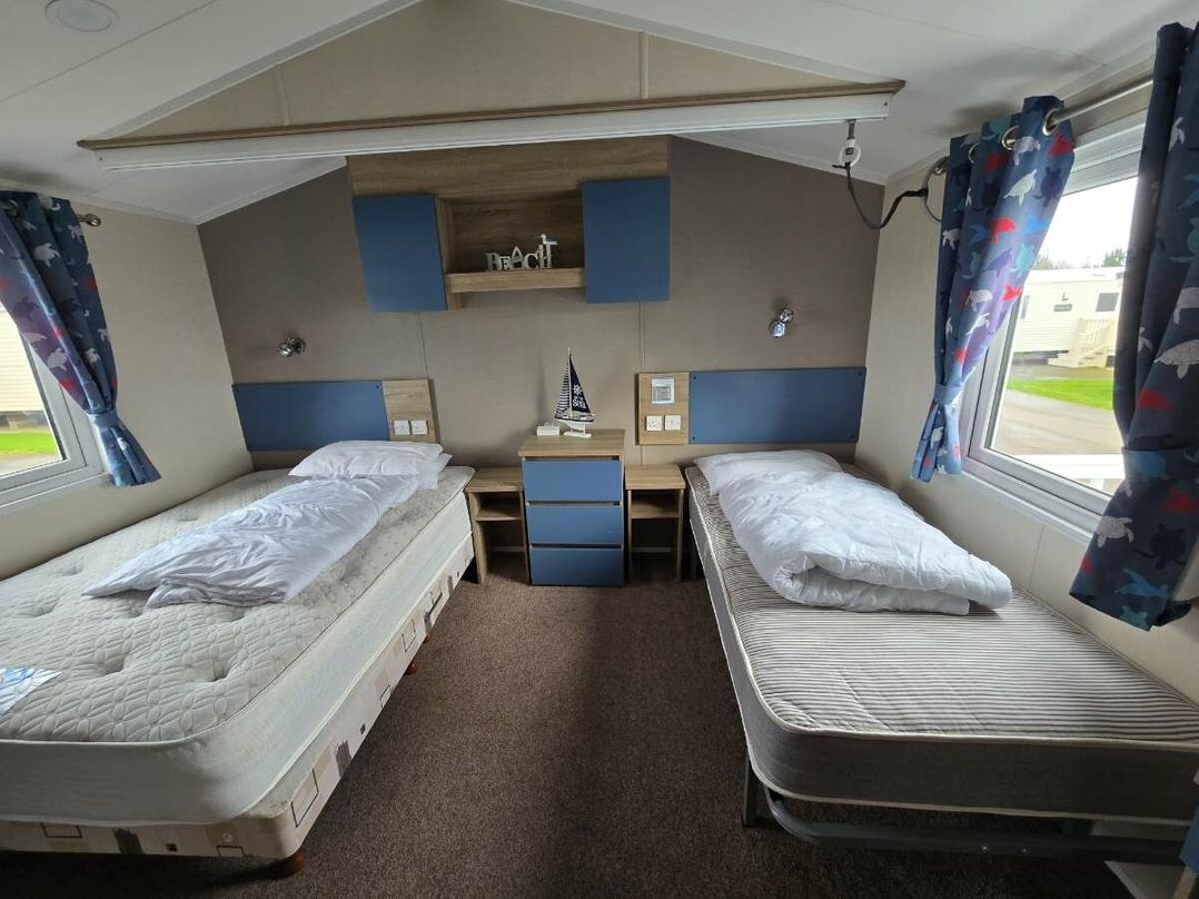 Golden Sands - Holiday Accommodation 8774