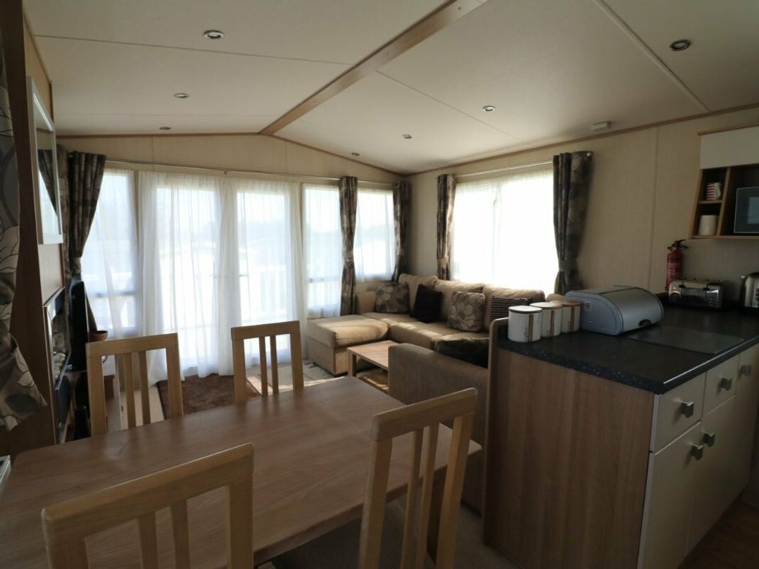 White Acres Holiday Park - Holiday Accommodation 895