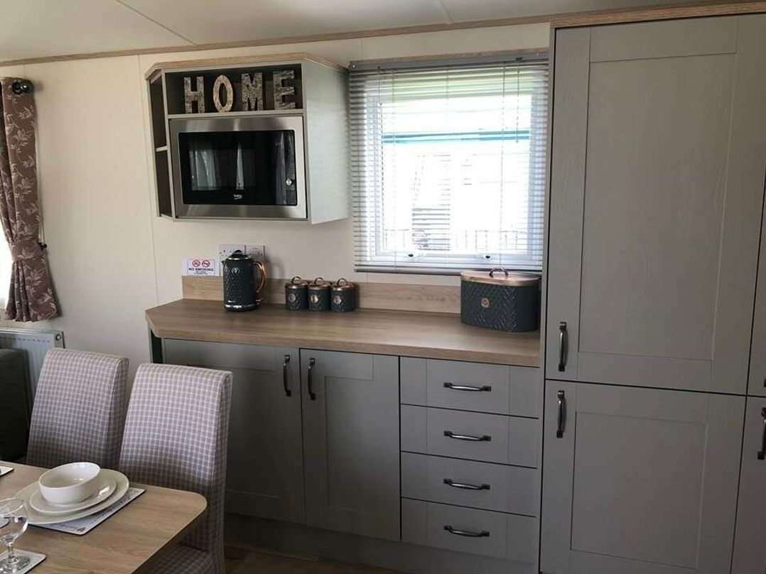 Kingfisher Caravan Park - Holiday Accommodation 9056