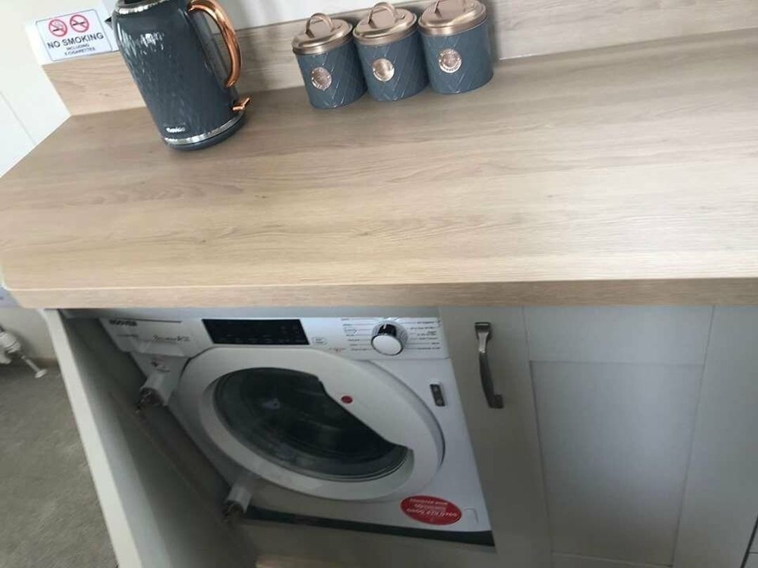 Kingfisher Caravan Park - Holiday Accommodation 9056