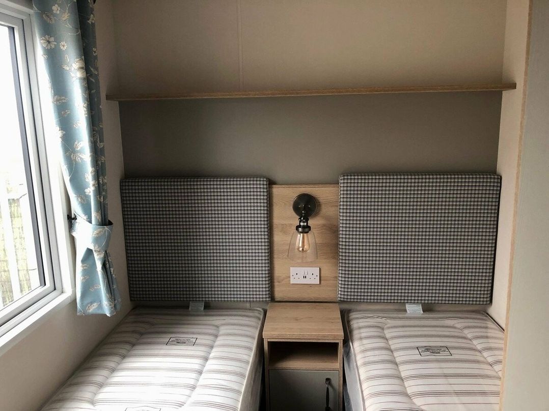 Kingfisher Caravan Park - Holiday Accommodation 9056